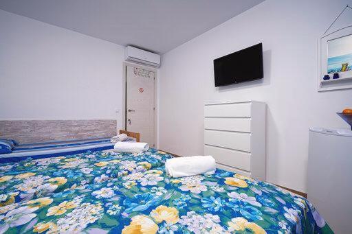 Guest House Lana דניה מראה חיצוני תמונה