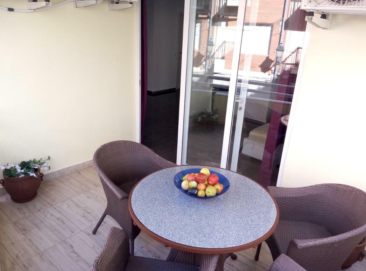 Guest House Lana דניה מראה חיצוני תמונה